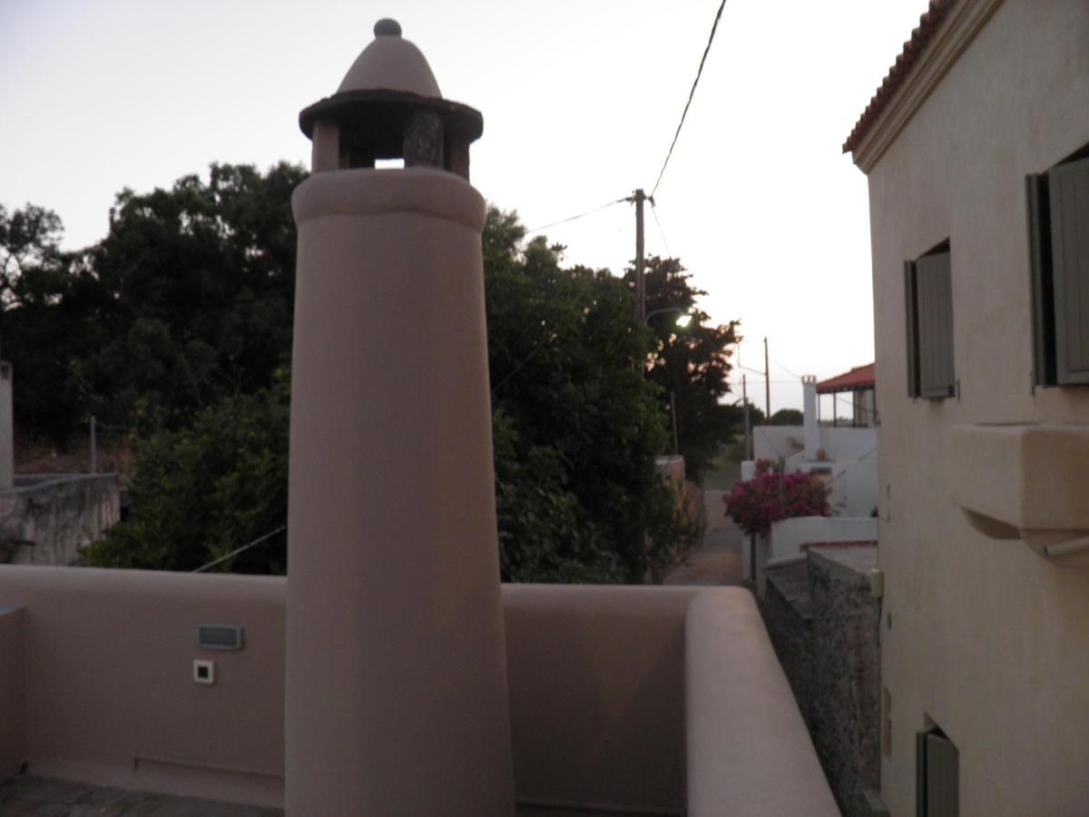 Kytherian Traditional Home Frillingiánika Екстериор снимка