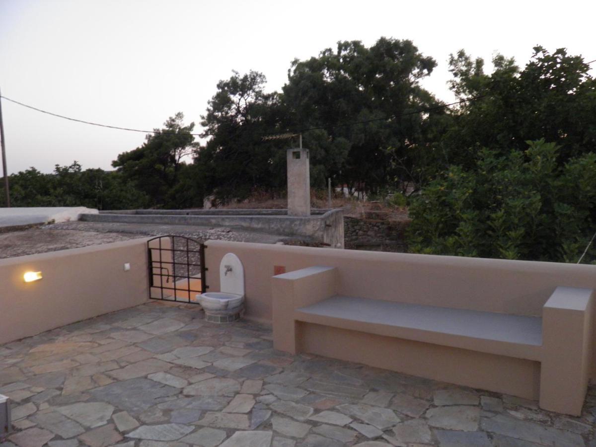 Kytherian Traditional Home Frillingiánika Екстериор снимка